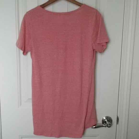 Lularoe Classic Tee - Picture 4 of 4